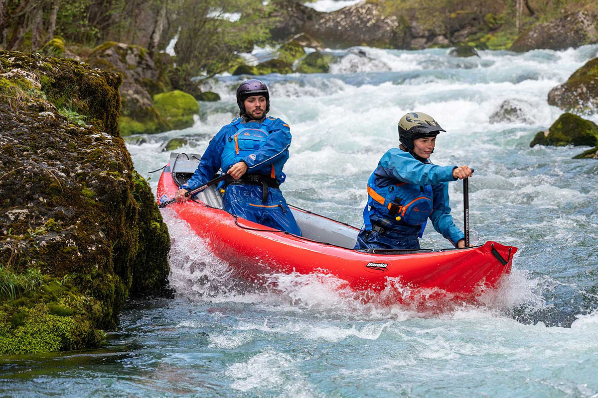 Kánoe BARAKA | Červená mood